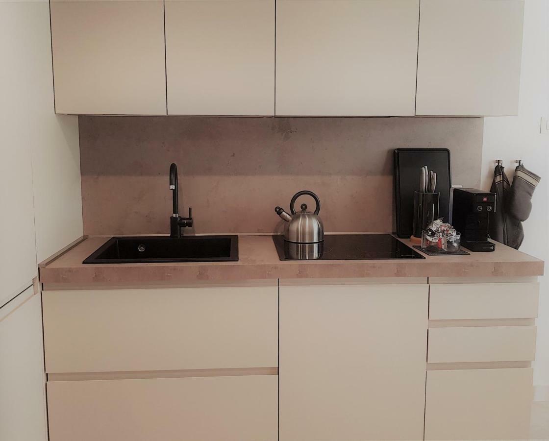 Minzoni94 - Twobedroom+Garden リド・ディ・カマイオーレ エクステリア 写真